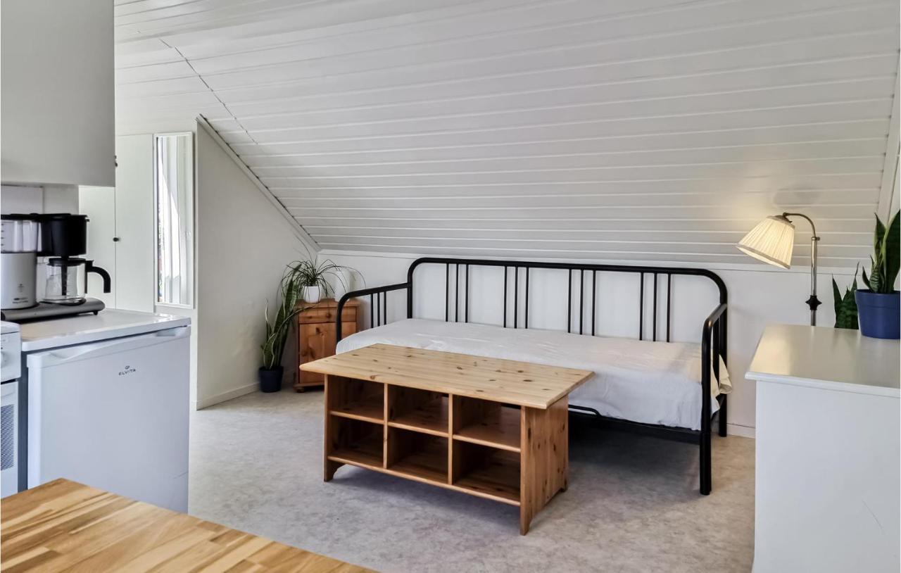 Stunning Apartment In Gullspang With Wifi Екстериор снимка